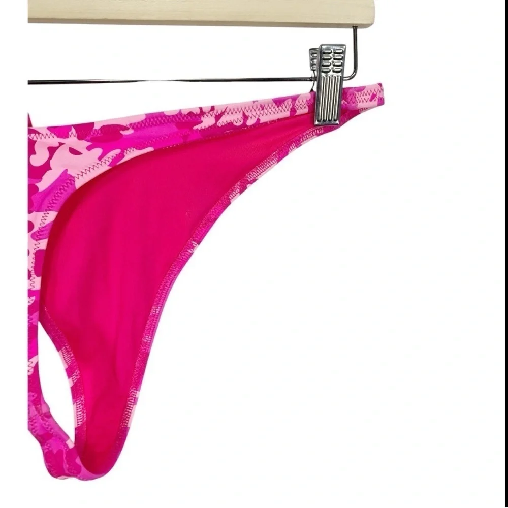 Skims Swim Thong Bikini Bottom Size Medium